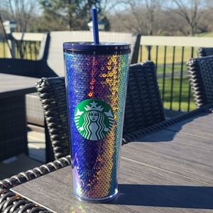 NEW HOLIDAY EDITION Starbucks tumbler